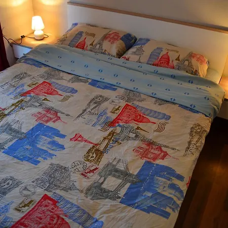 Lucija Apartman Apartman *