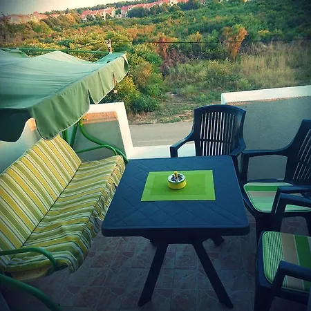 Apartman Lucija Apartman *