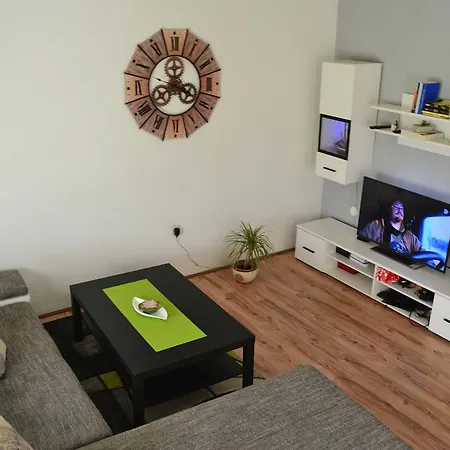 Lucija Apartman 아파트 *