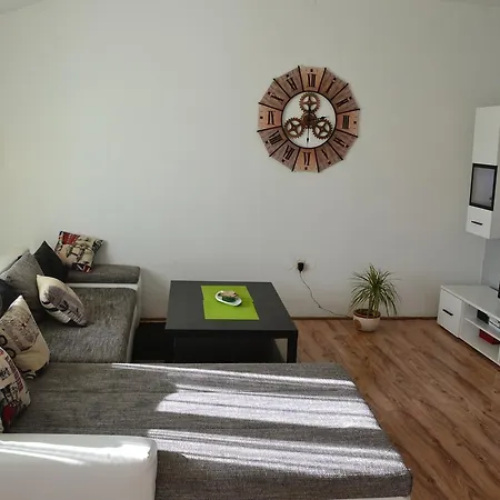 Lucija Apartman 아파트